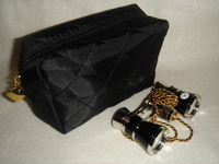 Театральный бинокль 3х25 черный с серебром в черной сумке 14х10х6см