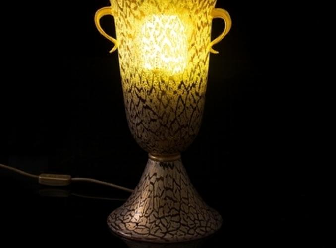 Лампа настольная серии Isota
