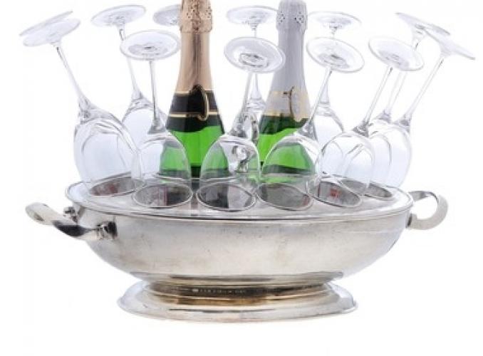 Емкость под шампанское с 12-ю хрустальными бокалами