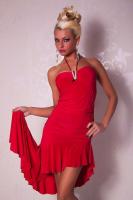 Красное платье с подолом-лесенкой