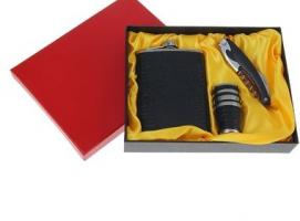 Набор подарочный 5в1 Чёрный питон: фляжка 240 мл, 4 рюмки, нож